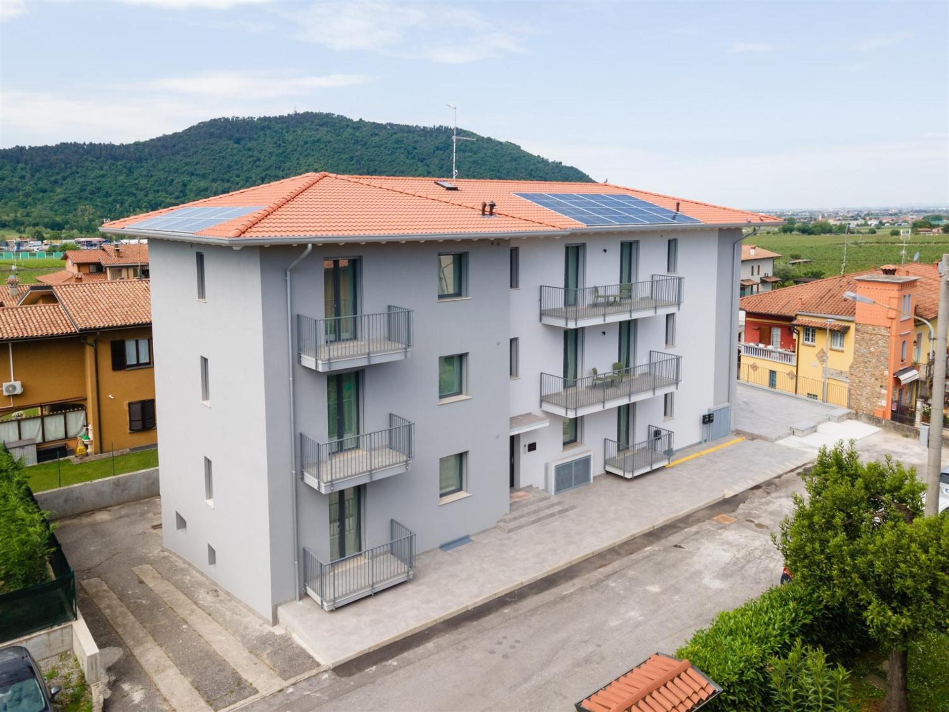 Iseolakerental - Soleaura Erbusco Εξωτερικό φωτογραφία